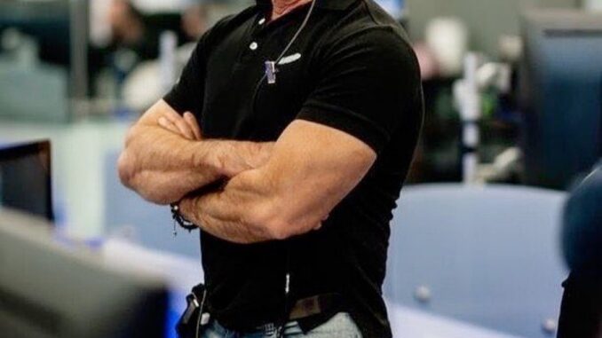 Logo da Amazon Web Services (AWS) — falha global em 2025